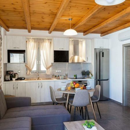 Marilena Natural Stone House, By Hellocrete Pigí المظهر الخارجي الصورة